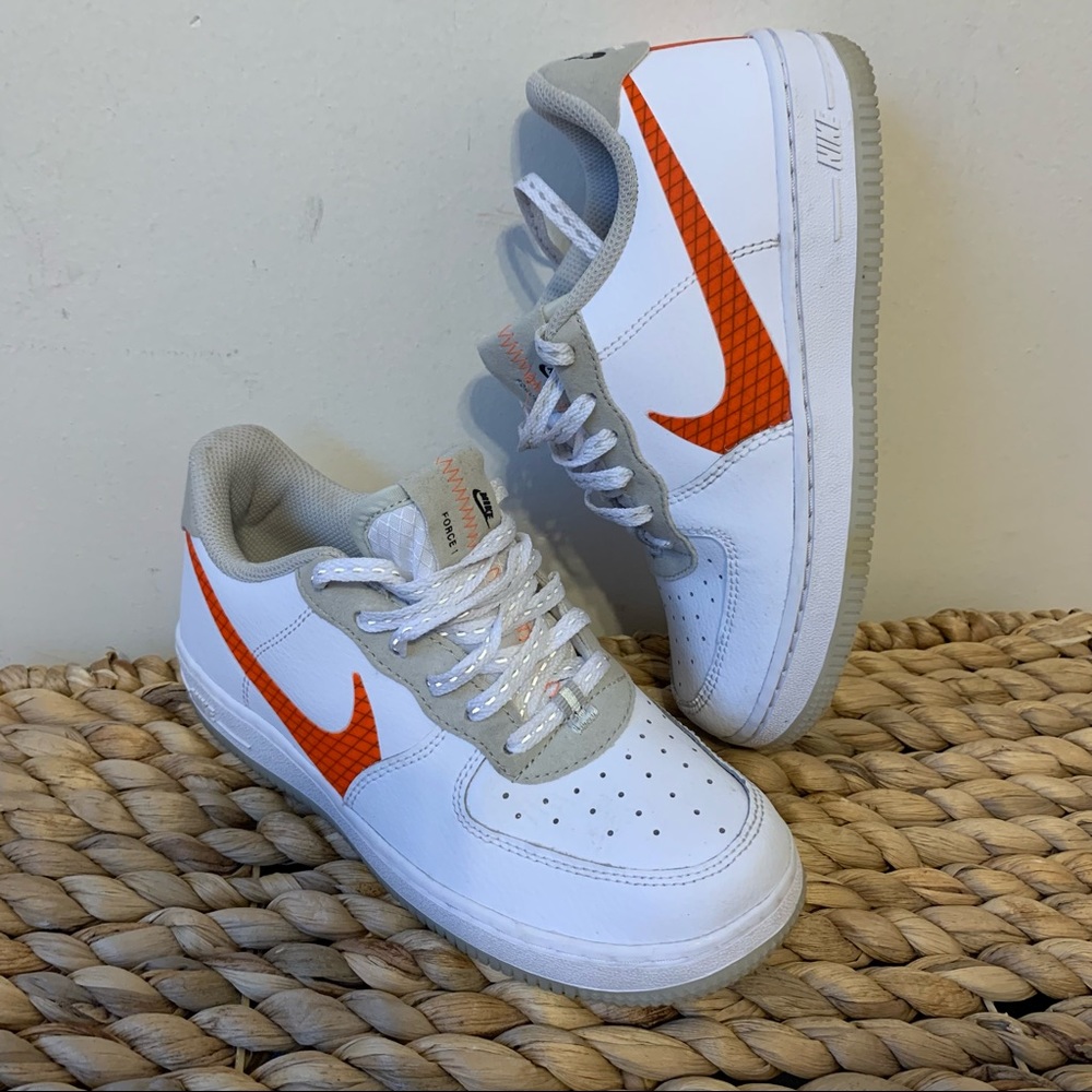 Nike Air Force 1 07 LV8 ‘Orange Swoosh’ Toddler Sneakers, Size 1.5Y